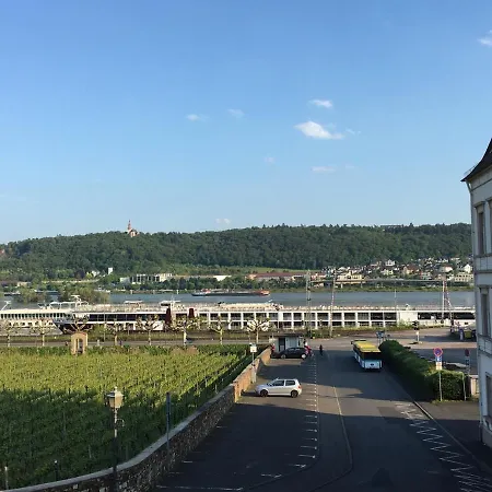 Apartment „die 3 Am Rhein“ *